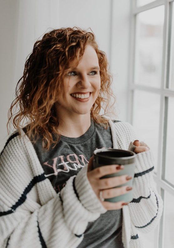 women drinking coffee